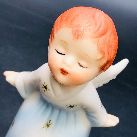 Vintage Schmid Bros Kissing Angel Figurines: 60s Kitsch Christmas Decor - Picture 3 of 11